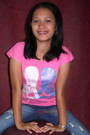 Philippines women
