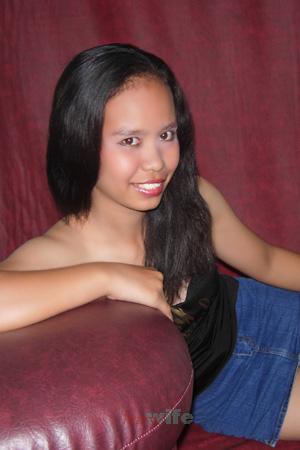 Philippines women