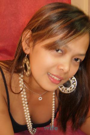 Philippines women